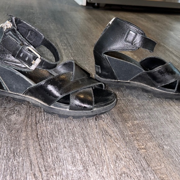 Sorel, Joanie II, size 7.5, black - Picture 4 of 4